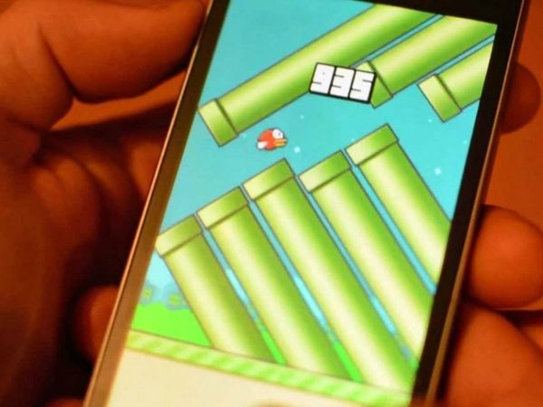 Flappy Birdȵǰ׺󱻹ȸO(png)Ƴ