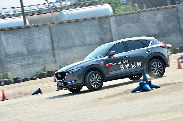 ڶMazda CX-5څ^(q)ԇ{(hu)AMĻ
