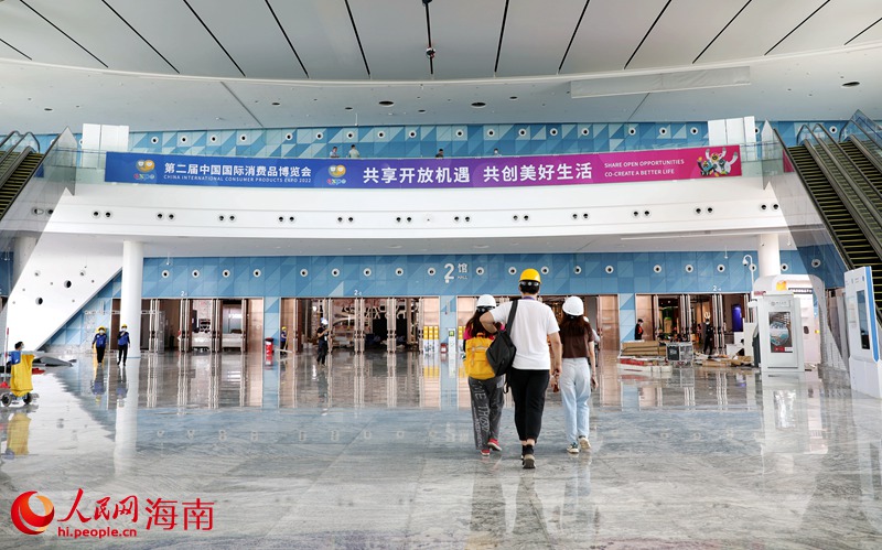 海南國(guó)際會(huì)展中心。人民網(wǎng) 符武平攝