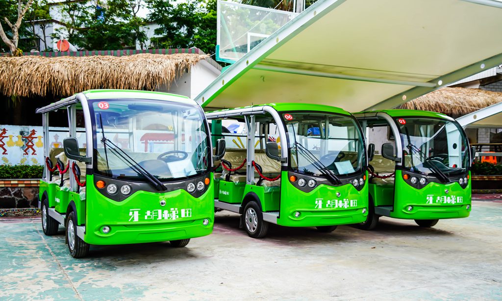 新增的游客觀光車(chē)。付金城攝