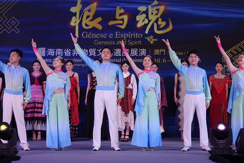 展演開(kāi)幕式上的儋州調(diào)聲表演。海南省旅文廳供圖