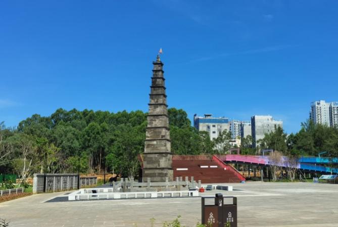藤根河濕地公園內(nèi)的文峰塔廣場(chǎng) 海南省水利水電勘測(cè)設(shè)計(jì)研究院提供