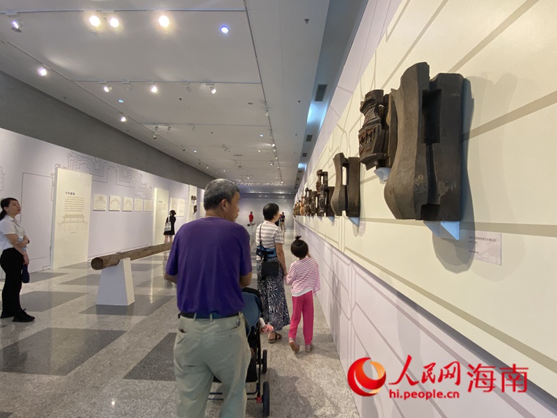 展覽現(xiàn)場(chǎng)。人民網(wǎng)記者 樊歡迪攝