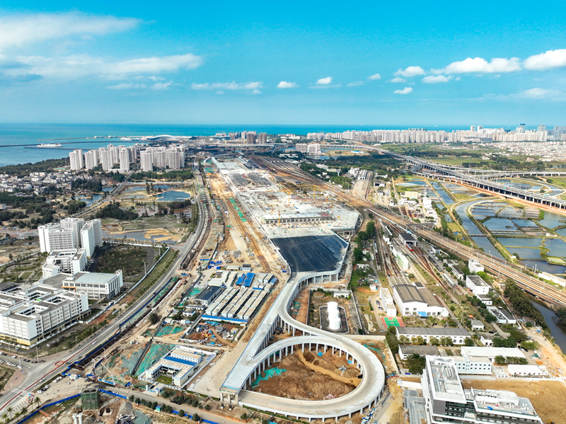 ?？凇岸€口岸”項目建設(shè)現(xiàn)場。顧文攝