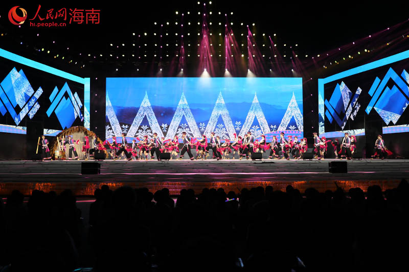 晚會(huì)現(xiàn)場(chǎng)。 人民網(wǎng)記者 孟凡盛攝