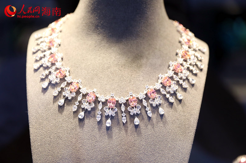 珠寶類展品。 人民網(wǎng)記者 孟凡盛攝