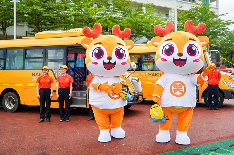 校車安全進(jìn)校園活動(dòng)現(xiàn)場(chǎng)。何小瑜攝