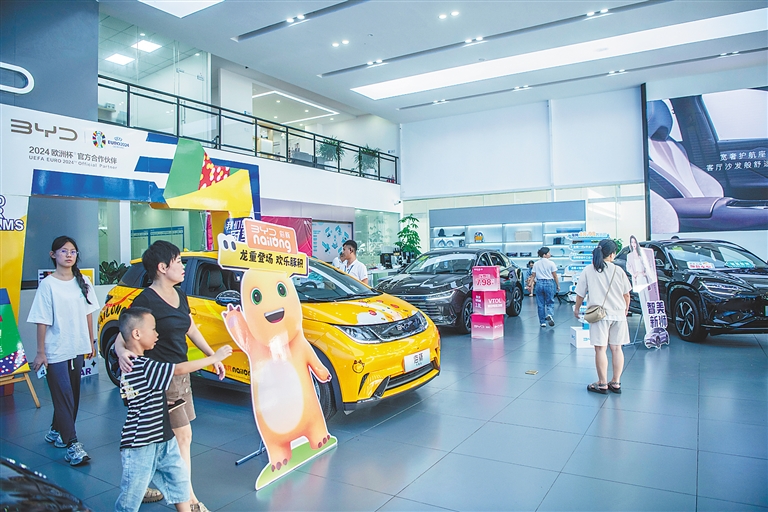 瓊海出臺補貼措施，新能源汽車銷勢趨旺。