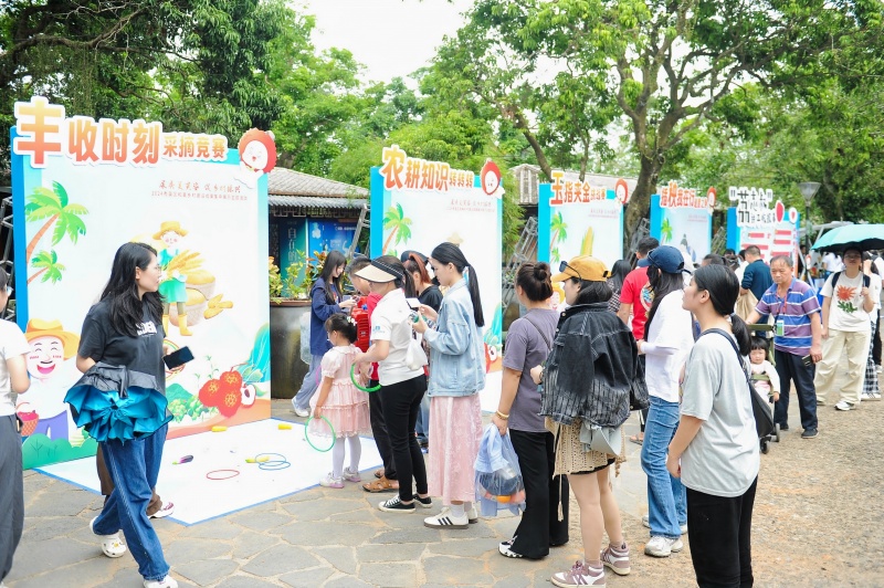 各類互動(dòng)小游戲競賽引市民游客爭相參與。 主辦方供圖