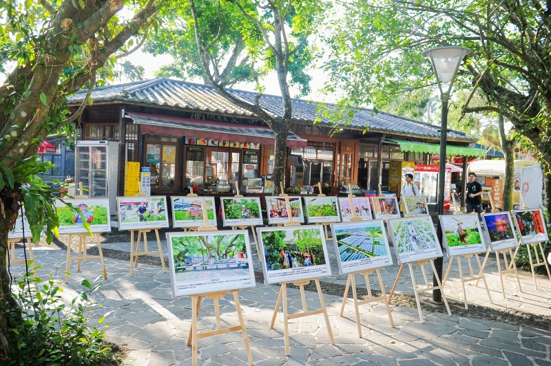 現(xiàn)場展示的和美鄉(xiāng)村主題攝影展覽將美好定格。 主辦方供圖