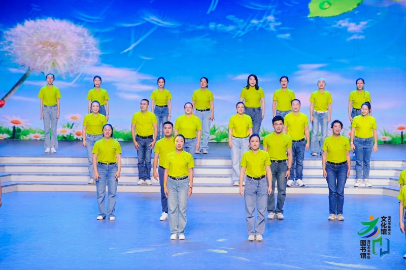 第十屆“愛館如家”全民藝術普及成果匯報演出現(xiàn)場。主辦方供圖