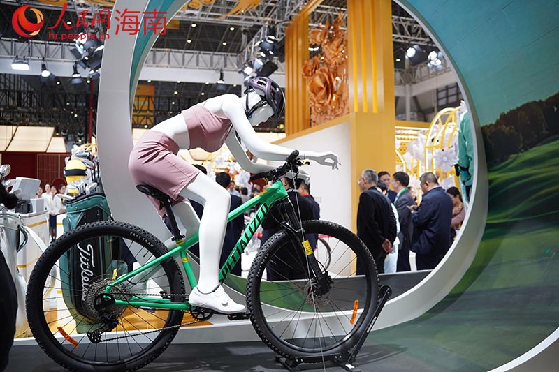 自行車展區(qū)。 人民網(wǎng)記者 孟凡盛攝