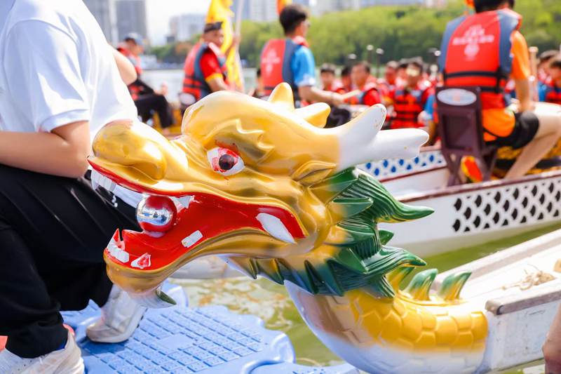 龍舟賽場外盡顯“體育+”魅力。主辦方供圖