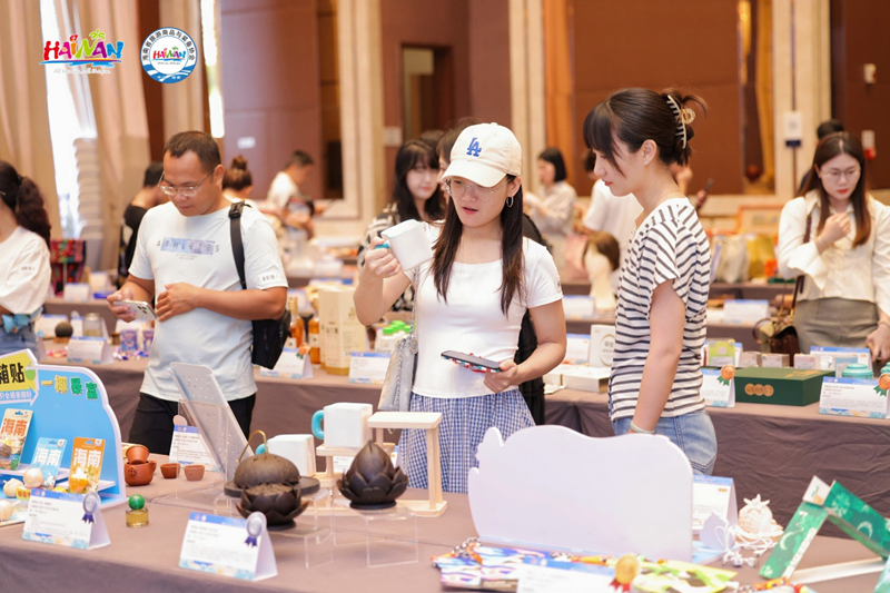 獲獎商品受關注。主辦方供圖