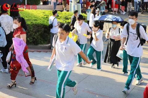 乘風破浪！海南6萬余學子今日赴考